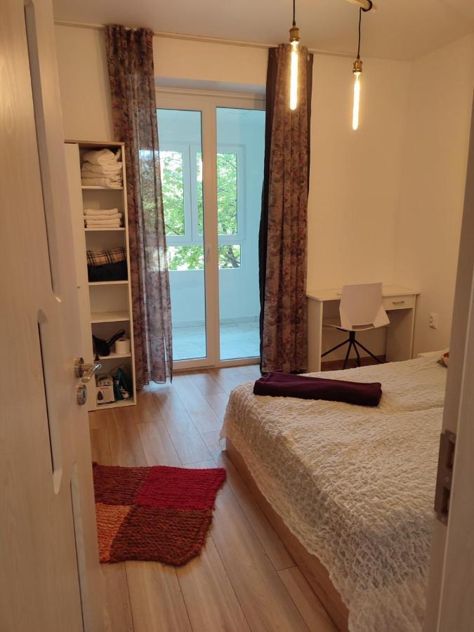 Desafinado Apartment Burgas Bagian luar foto