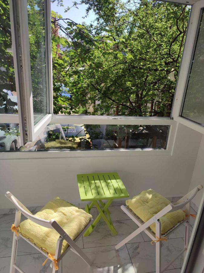 Desafinado Apartment Burgas Bagian luar foto